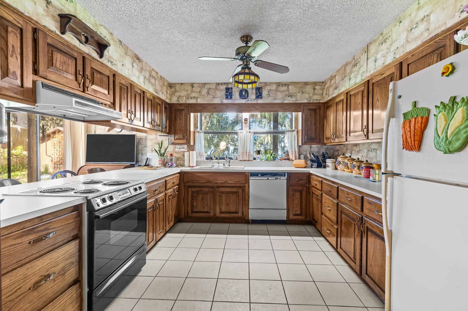 3328 State Road 13 N